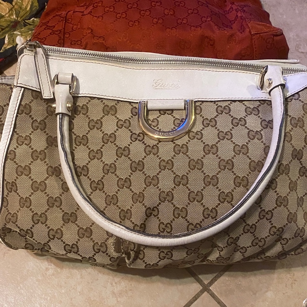 Gucci Beige and White Monogram Shoulder Bag